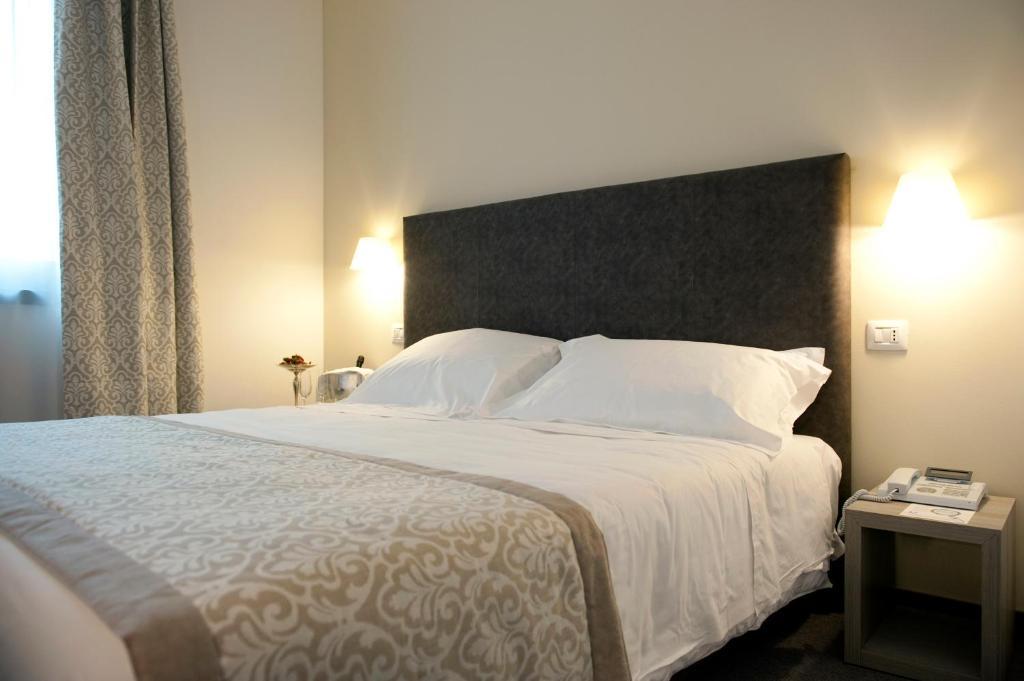Db Hotel Verona Airport Congress & Spa Caselle Di Sommacampagna Quarto foto