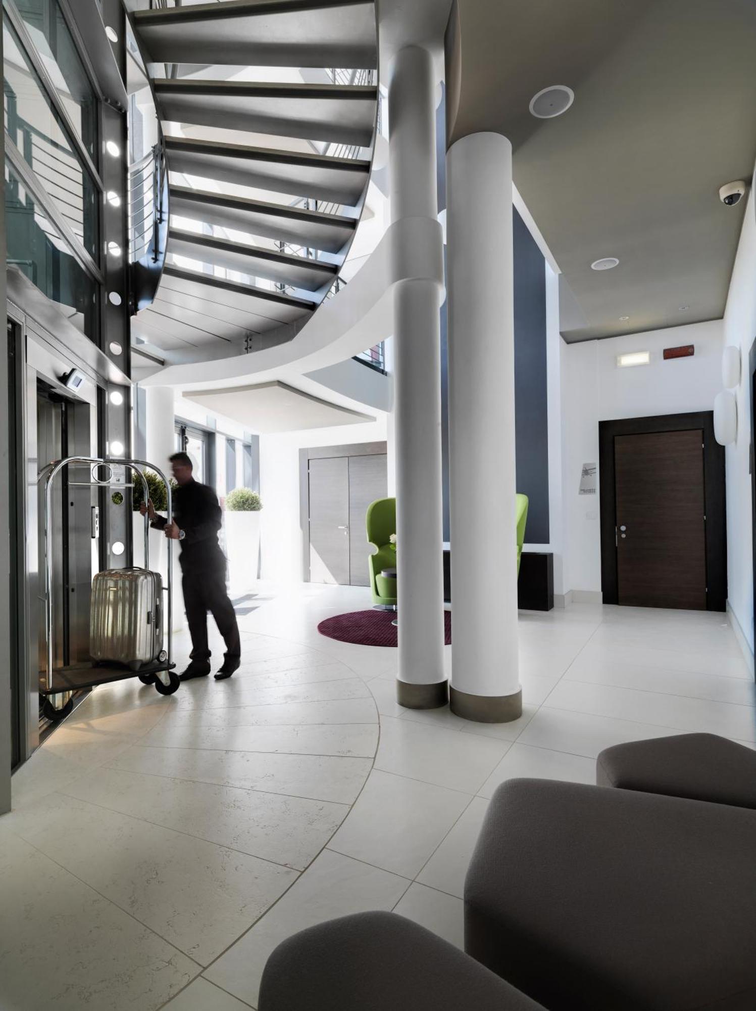 Db Hotel Verona Airport Congress & Spa Caselle Di Sommacampagna Exterior foto